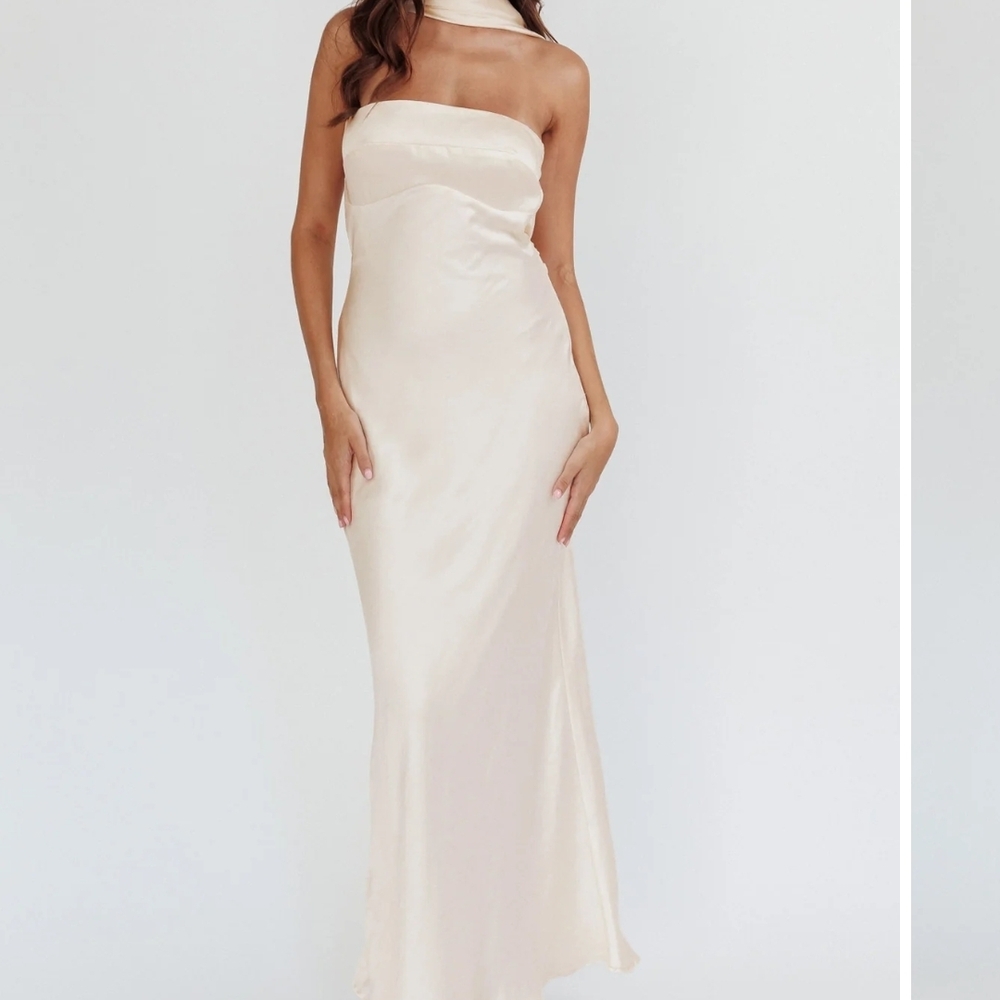 Elegant Strapless Satin Maxi Dress in Cream